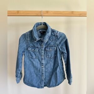 3T Gap Long sleeve Jean shirt with collar.